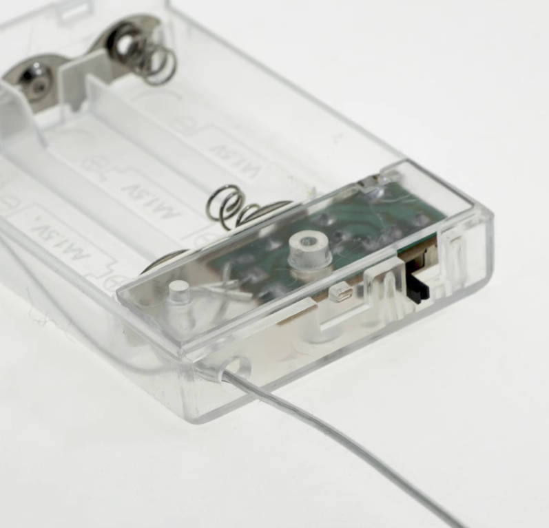 電池盒裝配電池片自動機(jī)的概述以及工作原理