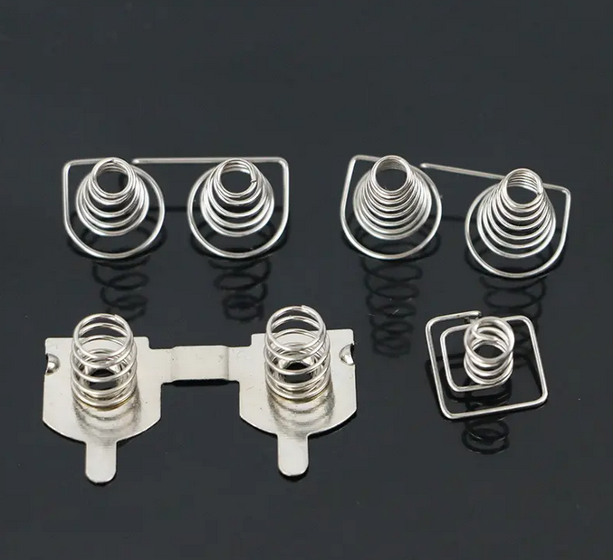 電池片正負(fù)極彈簧自動裝配機(jī)有哪些應(yīng)用領(lǐng)域？