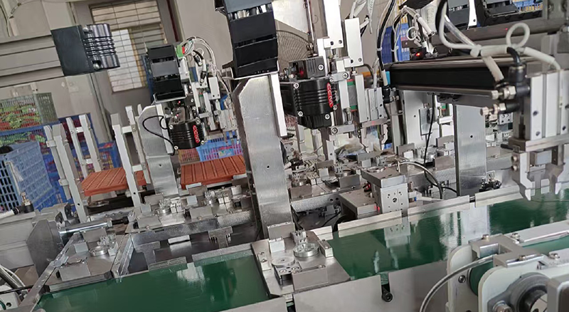 淺談螺絲和彈簧自動(dòng)化組裝檢測(cè)設(shè)備的工作原理、結(jié)構(gòu)和保養(yǎng)維護(hù)要求