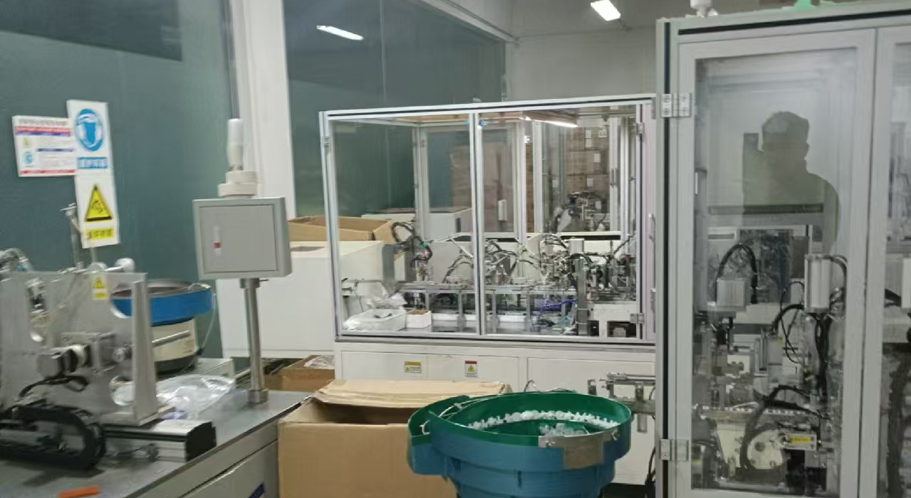 開(kāi)關(guān)自動(dòng)化組裝設(shè)備的介紹，工作原理以及維護(hù)要求